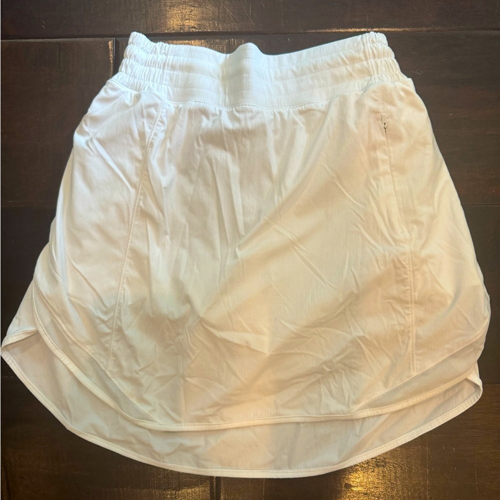 Lululemon white tennis skirt